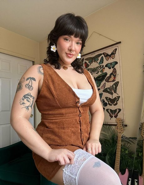 ebenholz-teen-onlyfans top schöne bilder