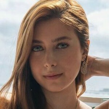 BiaGomez freie nackt foto