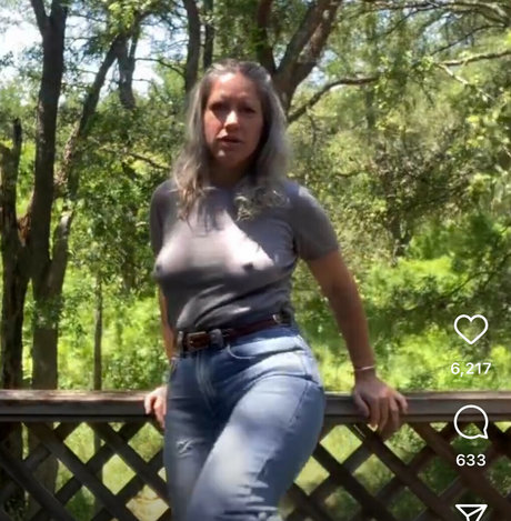 tinybosst erotische schöne galerien