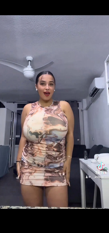 Anneris erotische akt bilder