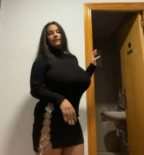 Anneris nackt perfekte foto