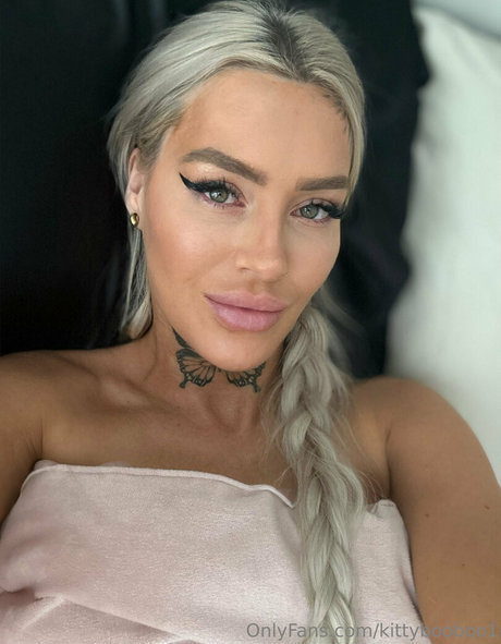 Kittybooboo1 pornostar nackte galerien