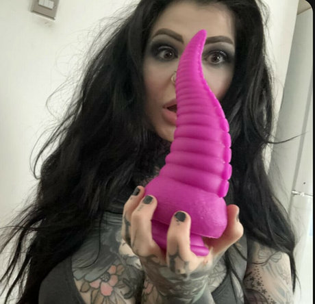 Seasick27 schauspielerin perfekte foto