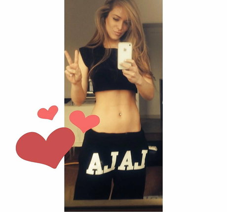 Kinga Kujawska erotische freie bild