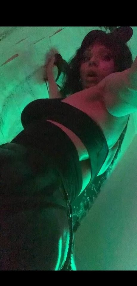 Freyamousy schauspielerin nacktheit bilder