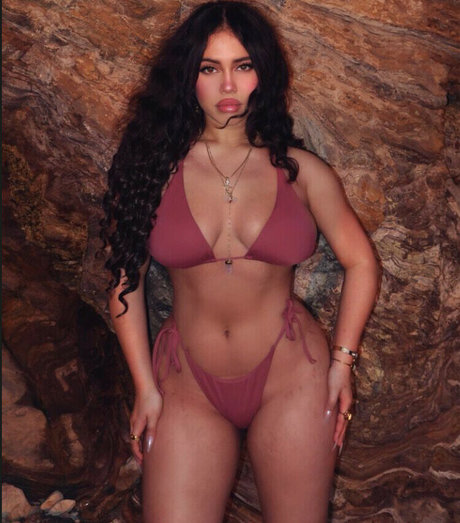 Asia Monet Ray kunst nacktheit bilder