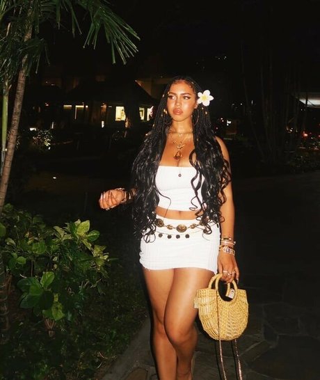 Asia Monet Ray xxx heiße bilder