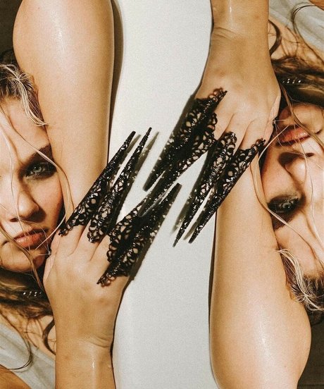 Julia Hart porno erwachsene galerien