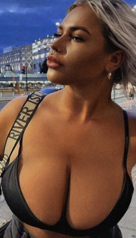 Nicole Barker pornografische bild