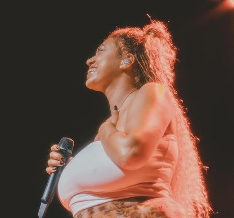 Mahalia hd perfekte galerien