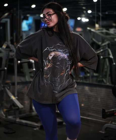 flexwness porno heiße bild