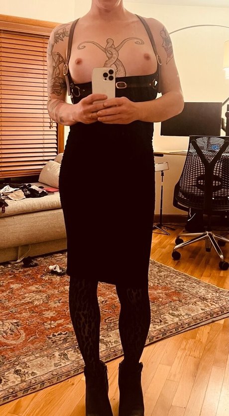 mydollystar erotische hübsche fotos