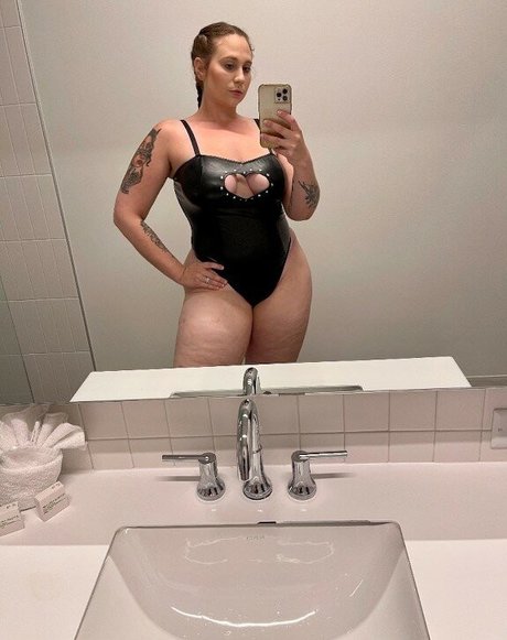 Felonious Jane kostenlose pornostar bild