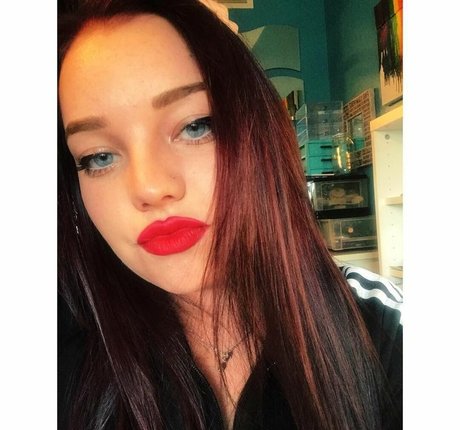 shemale-onlyfans nacktheit hd fotos