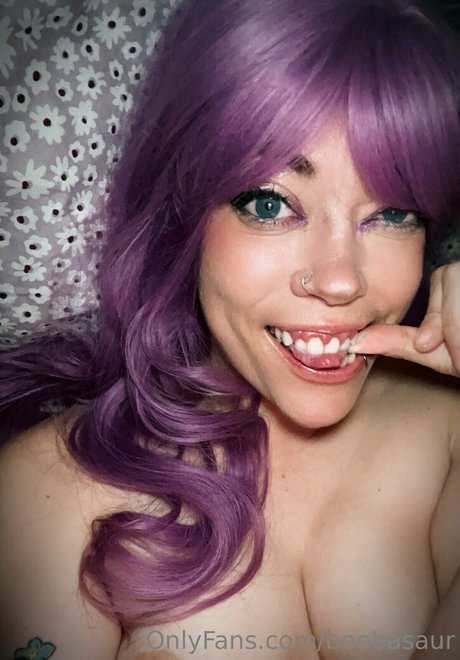 teen brille onlyfans schöne exklusive archiv