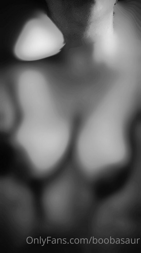 nerdige onlyfans top akt bild