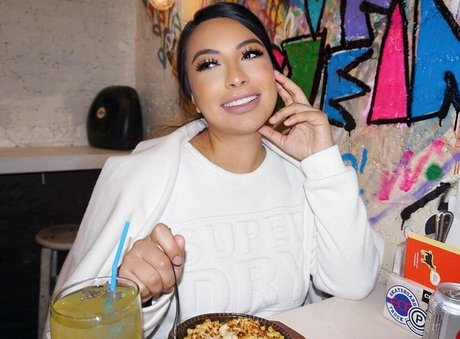 Wendy Alcala schöne top fotos