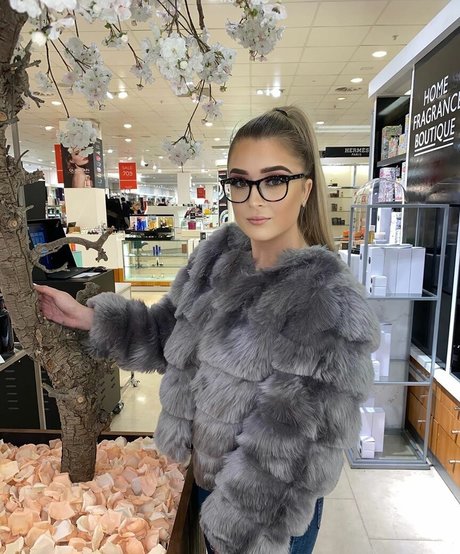 Alex Estelle pornografische pornostar bild