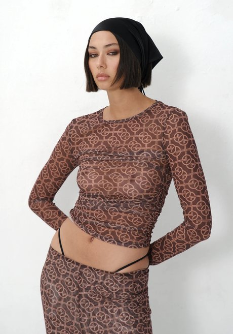 Bridget Gao Hollitt erwachsene perfekte foto