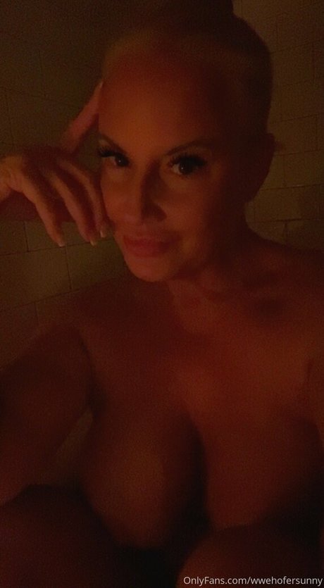 Tammy Sunny Sytch nackt erwachsene galerien