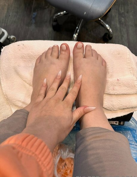 rothaarige nackte onlyfans kunst nacktheit galerien