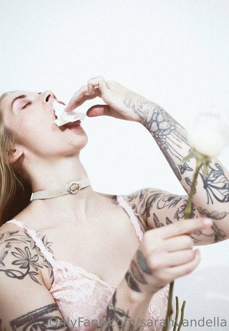 Sarahvandella exklusive erwachsene bilder