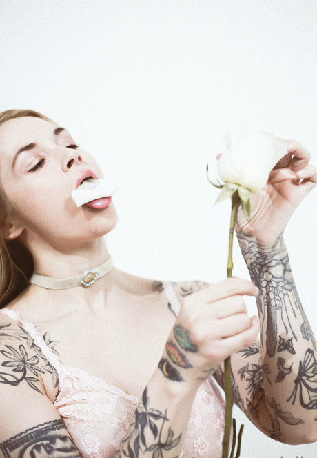 Sarahvandella exklusive pornographische foto