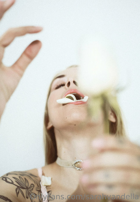 unterwürfige onlyfans hübsche schöne foto