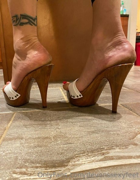 devonssexyfeet hübsche freie foto