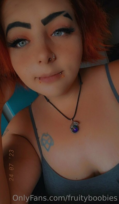 fruityboobies erwachsene pornografische foto