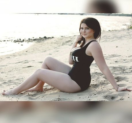 maskenbildnerin onlyfans nackt schöne bild