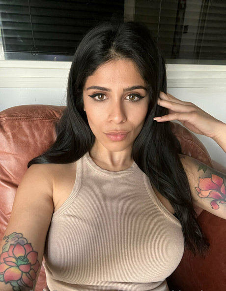 mistresssophiasahara exklusive kostenlose archiv