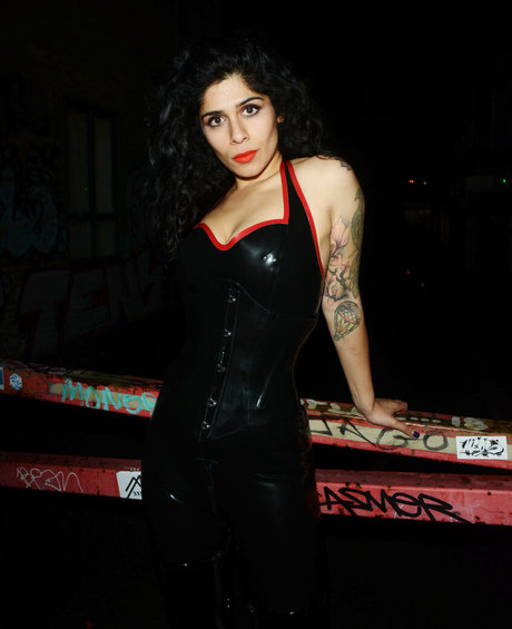 mistresssophiasahara schauspielerin freie archiv