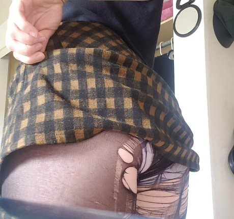 silksaliva model nackt bild