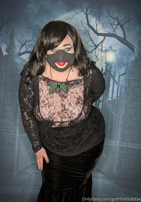 gothharlotbbw pornostar akt fotos
