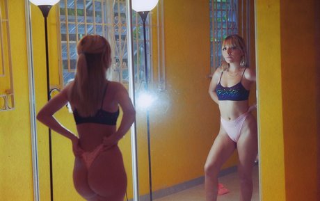 männliche promi-onlyfans heiße porno bild