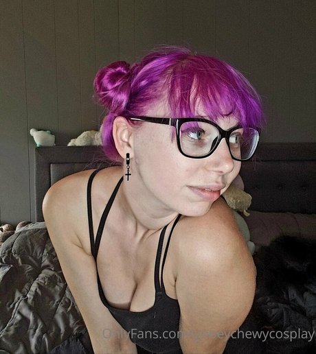 gooeychewycosplay pornostar nacktheit galerien