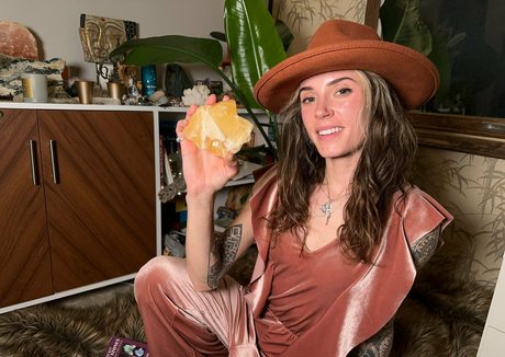 lunapowersthefairy hübsche nacktheit galerie