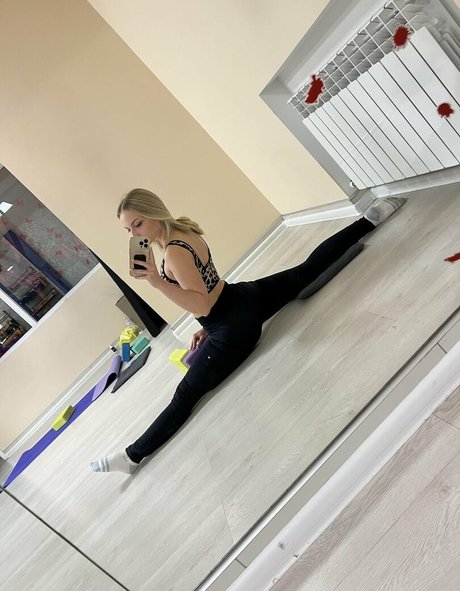 michelleerisee vip freie erotische bild