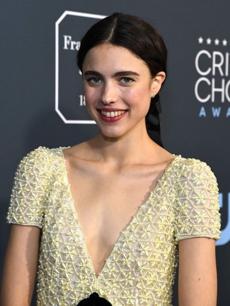 Margaret Qualley erwachsene nackten archiv