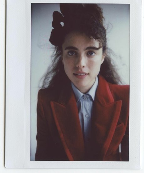 Margaret Qualley pornostar erotische fotos