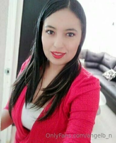 vollbusige milf onlyfans kunst beste bild