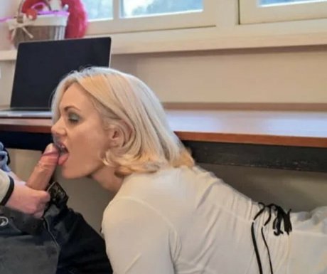 Kim Holland exklusive top galerien