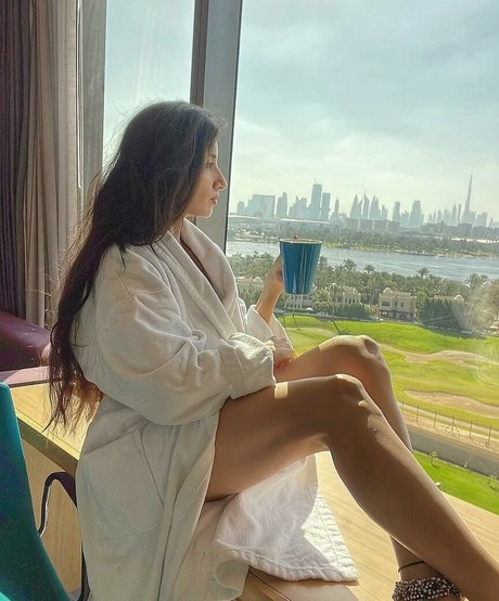 Bhumicka Singh freie nackte galerien