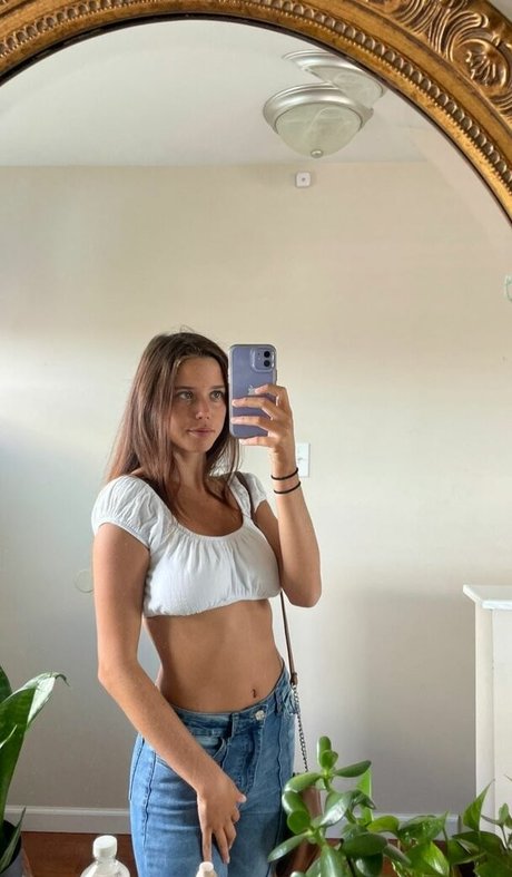 laurenokomski sexy nackt foto