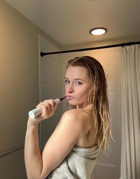 xmimirose akt bilder