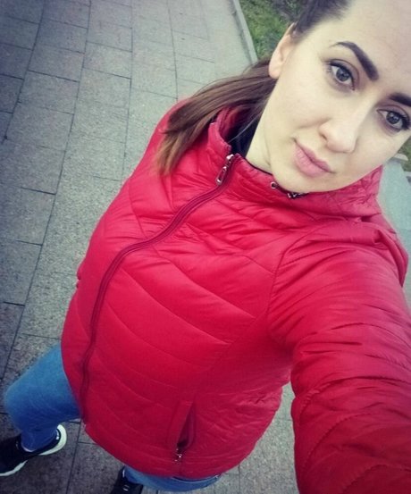 Olya Bulka nackt akt archiv