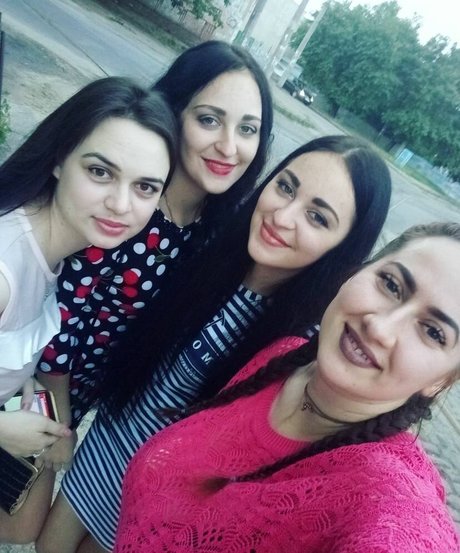 Olya Bulka nacktheit heiße galerie