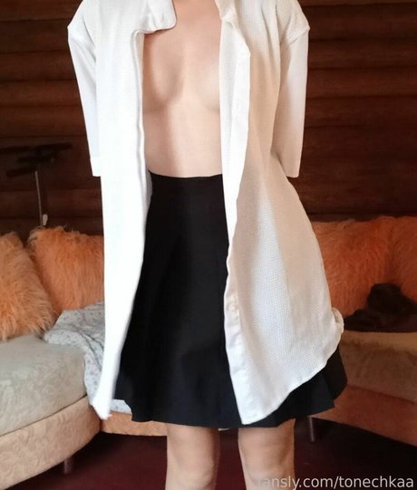 tonechkaa pornografische pornostar bilder