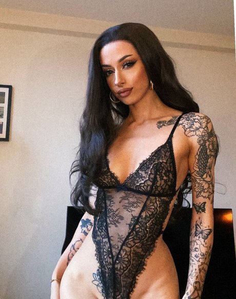 MistressLilyMay heiße schöne foto